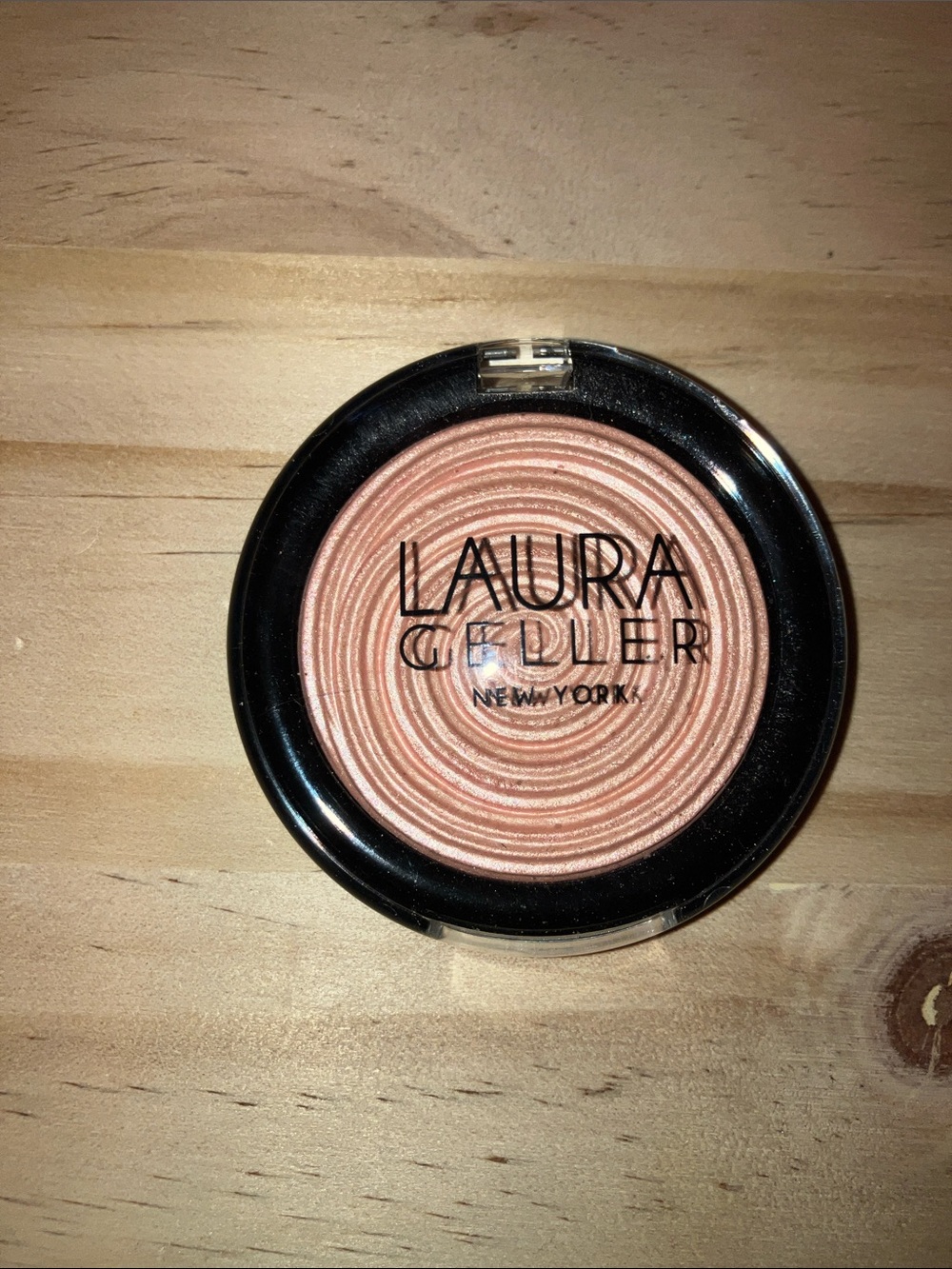 Laura Geller Peachy Glow Baked Highlighter 4.5 g